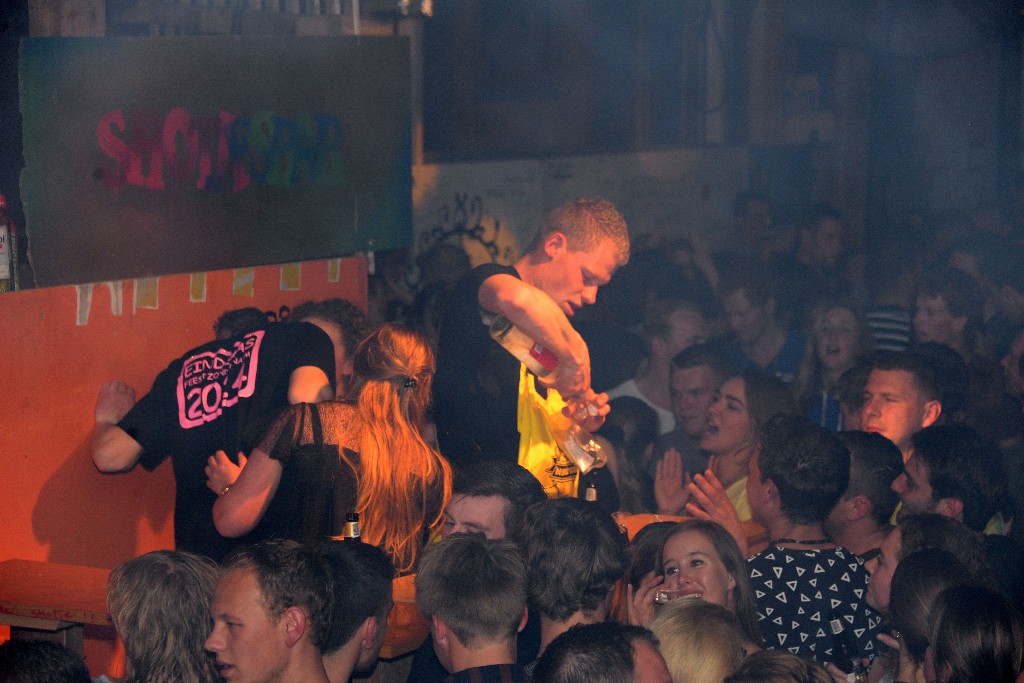 ../Images/Feest zonder naam 2017 094.jpg